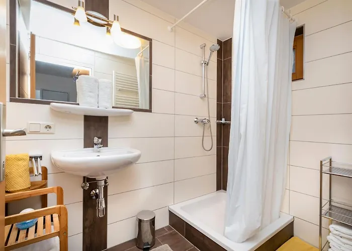 Waldsicht フラッハウ